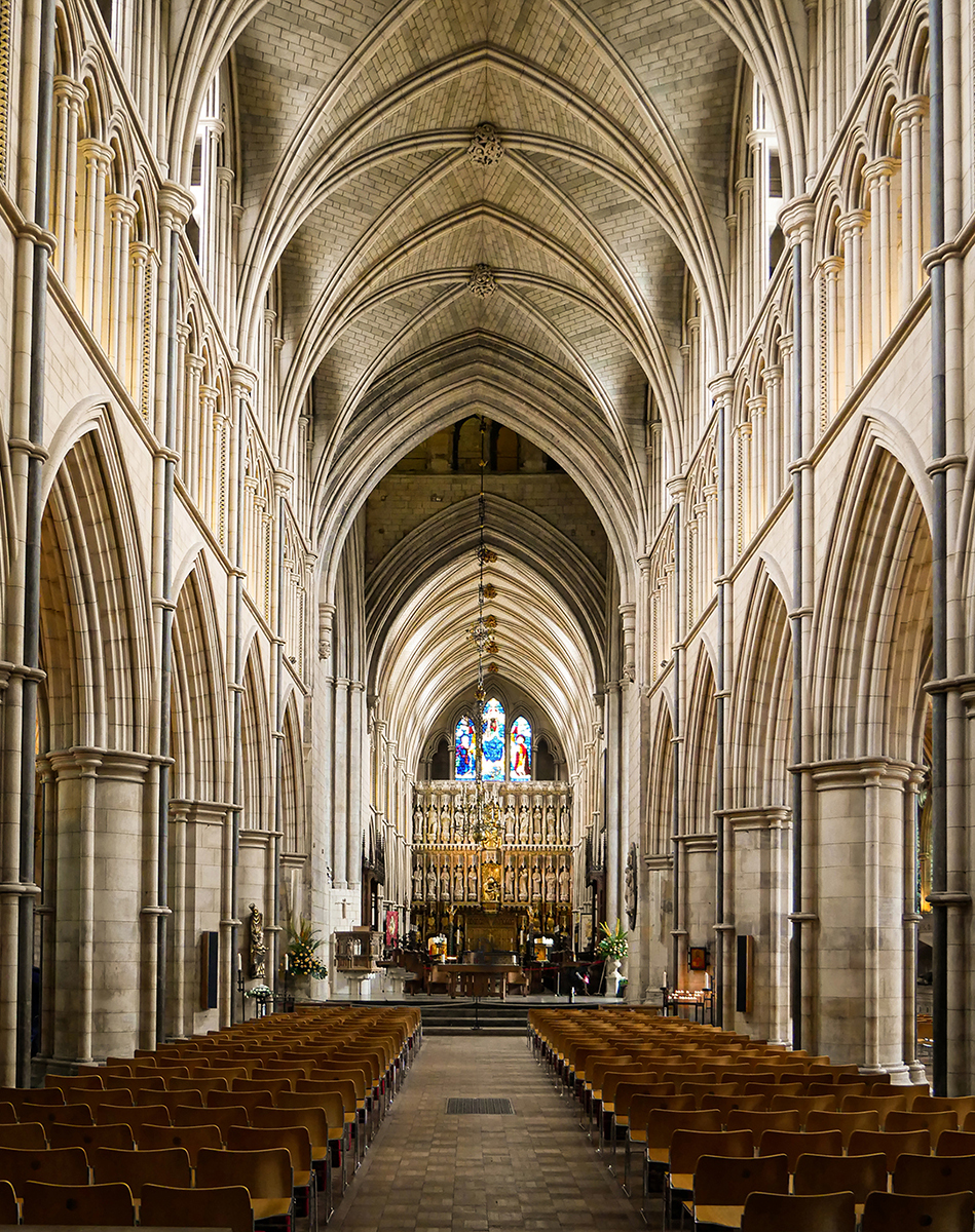 Southwalk Catherdral Knave by David Broughton