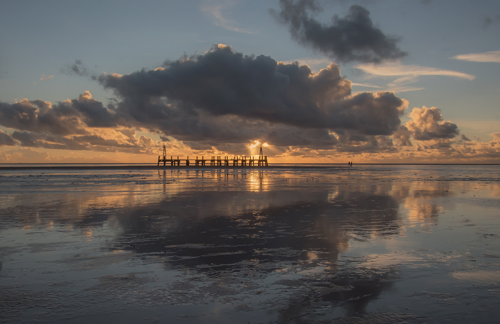 Lovers Sunset by Simon Ray