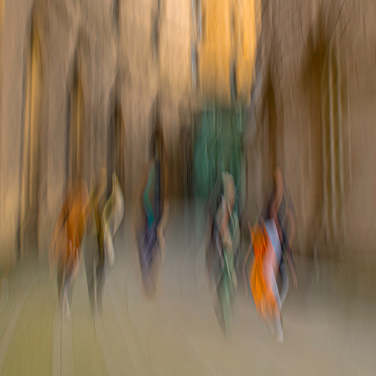 Commended in Colour Print - The Quintette Prowl by Anthony Hull