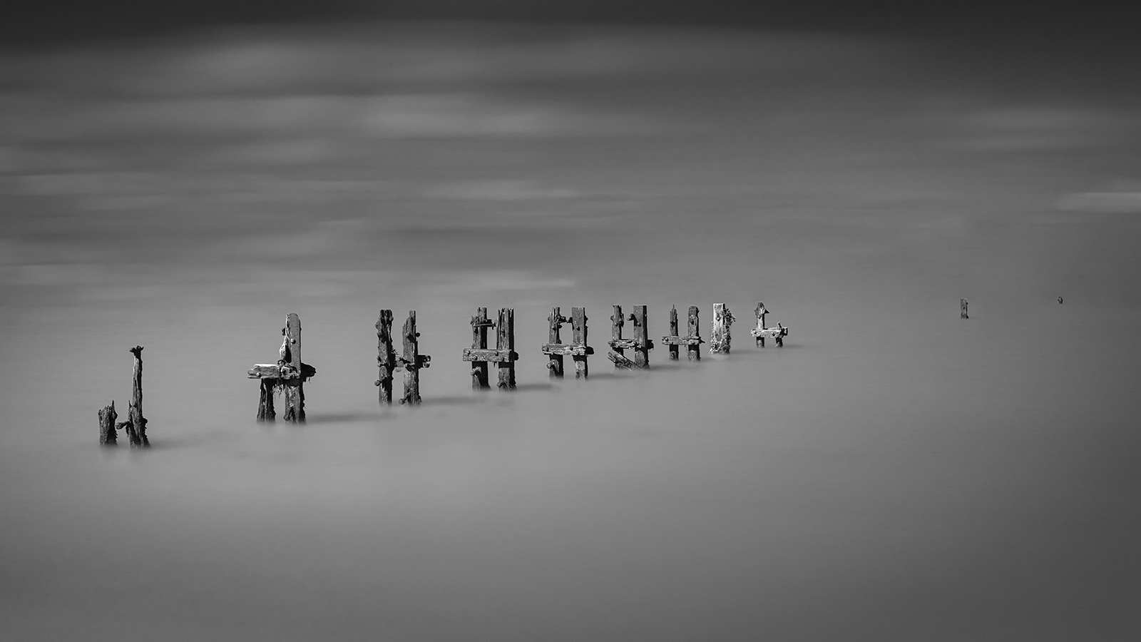 Spurn Point Groynes by Keith Orr — Score: 17 pts
