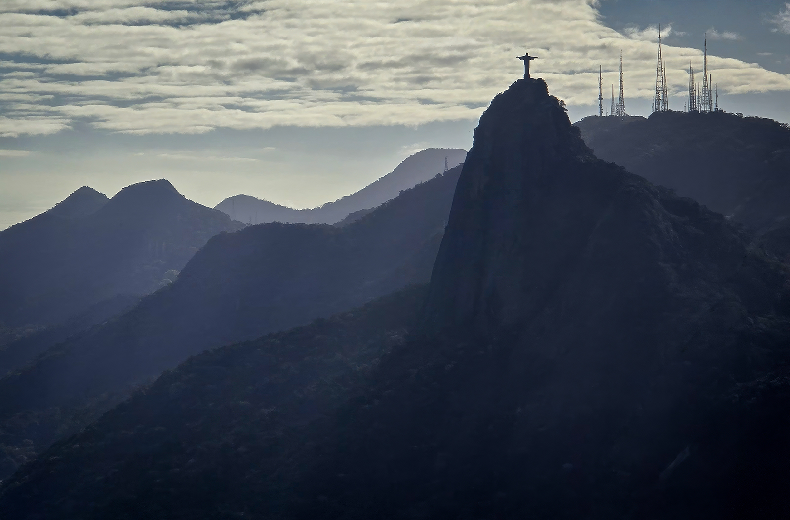 Rio Recession by Andy Ogilvie — Score: 17 pts