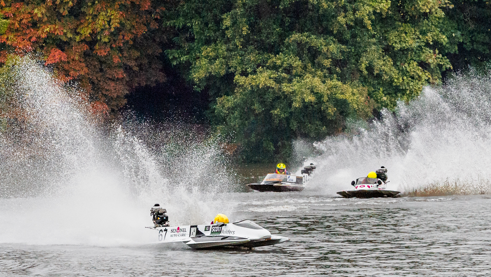 Autumn Race Day by Mike Halstead — Score: 15 pts