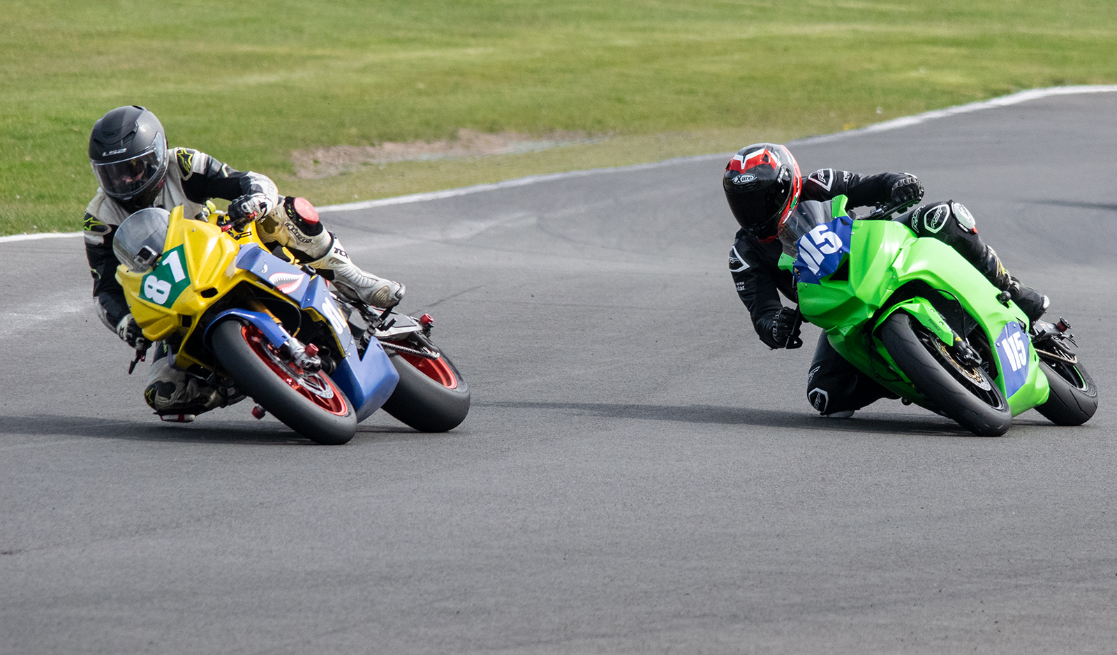 Knee Scrapers by Dave Biggs — Score: 18 pts