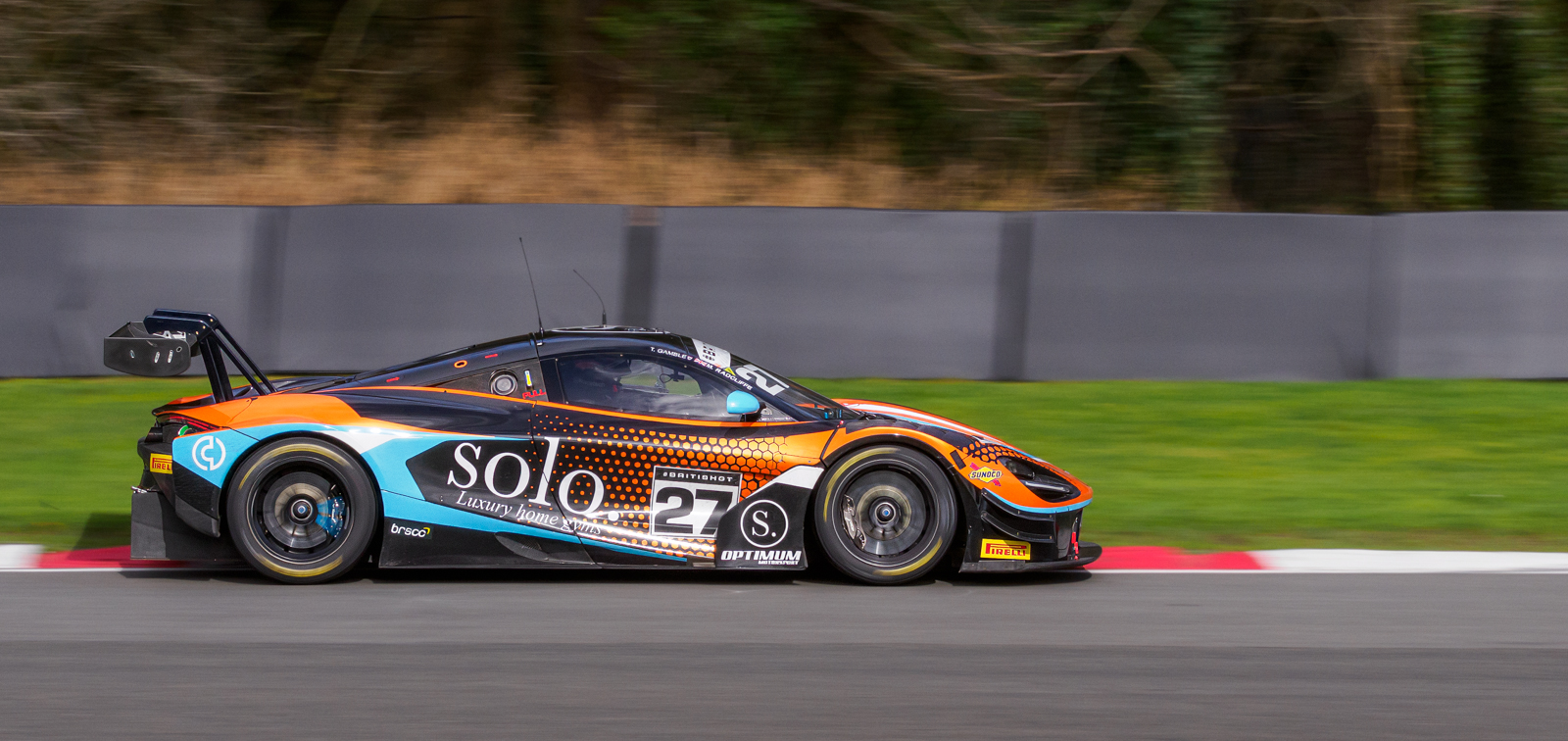 Mclaren 720s by Mike Halstead — Score: 19 pts