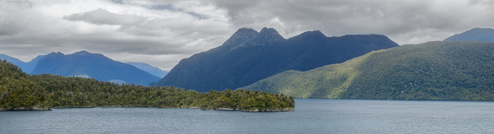 Doubtful Sound Entrance by Bill Breckenridge — Score: 14 pts