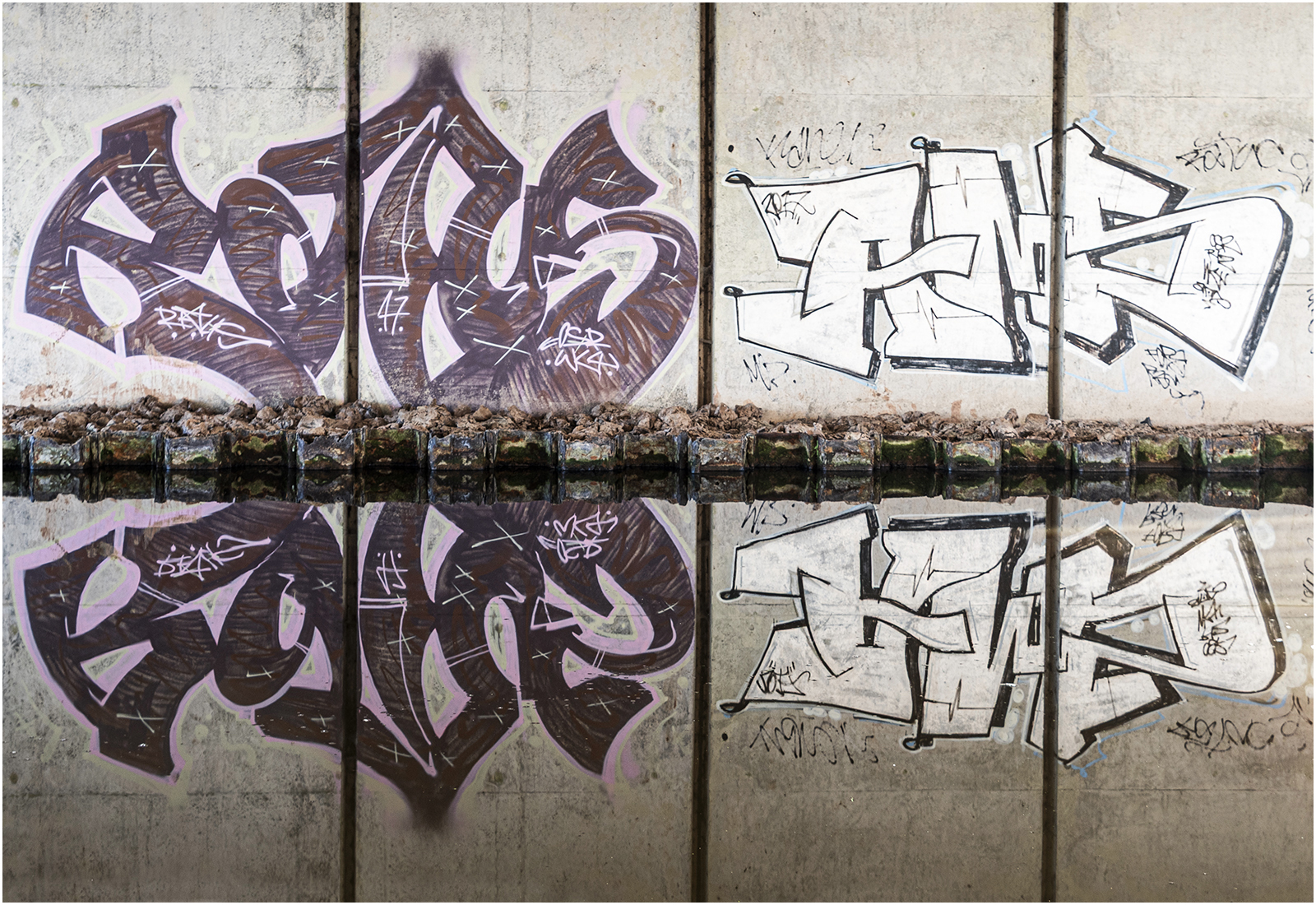 Canal Bridge Graffiti by John Walmsley — Score: 16 pts