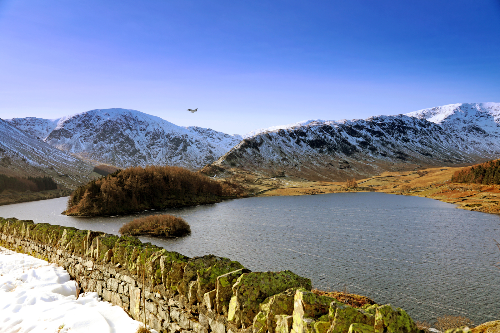 Winter Strike by Paul Headley — Score: 17 pts