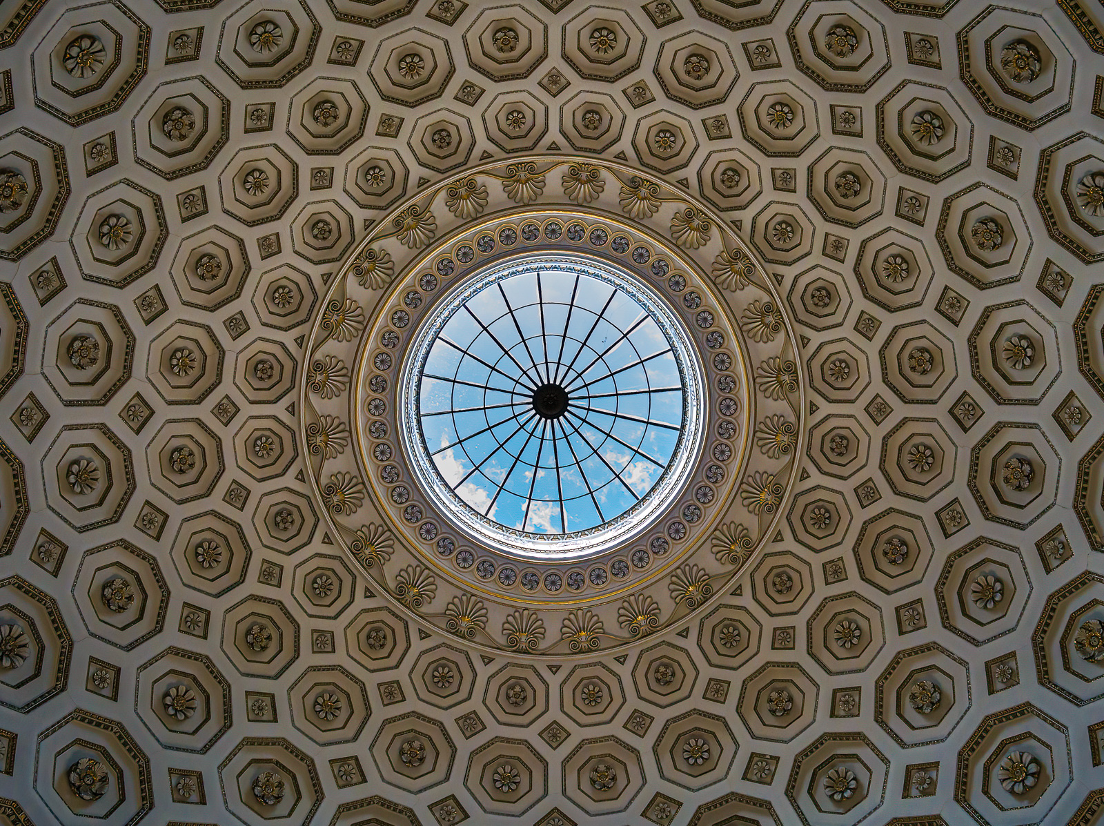 Kedleston Hall Cupola by Graham Barker — Score: 16 pts