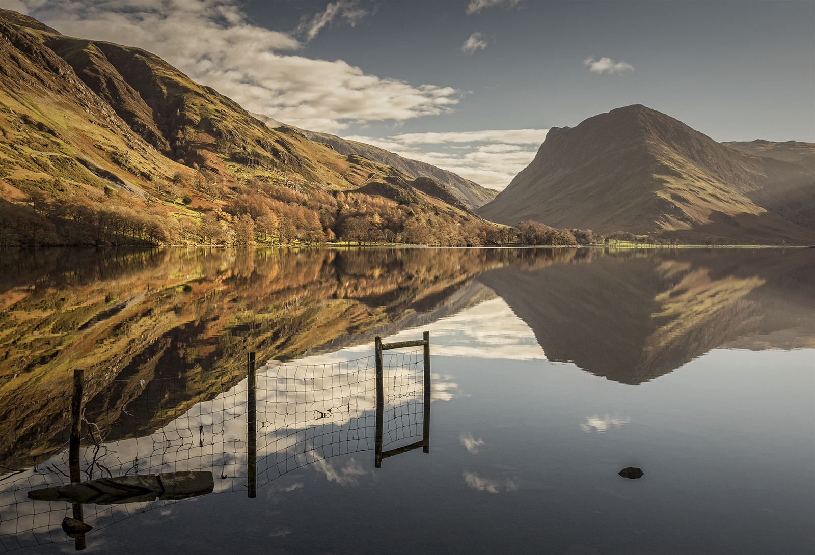 Autumn Calm, Buttermere by Martin Christensen — Score: 17 pts