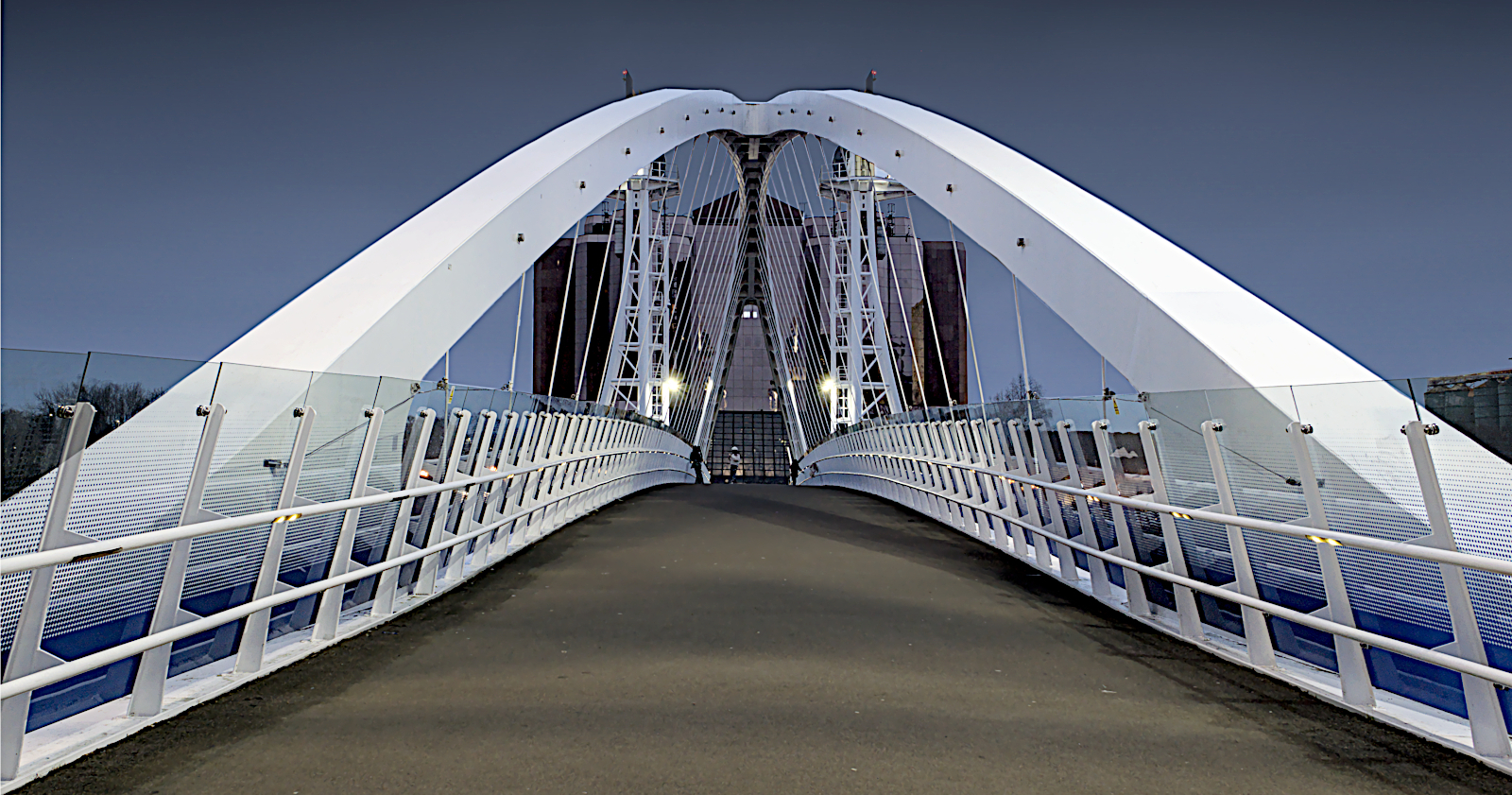 Millenium Footbridge Salford by Christine Round — Score: 17 pts